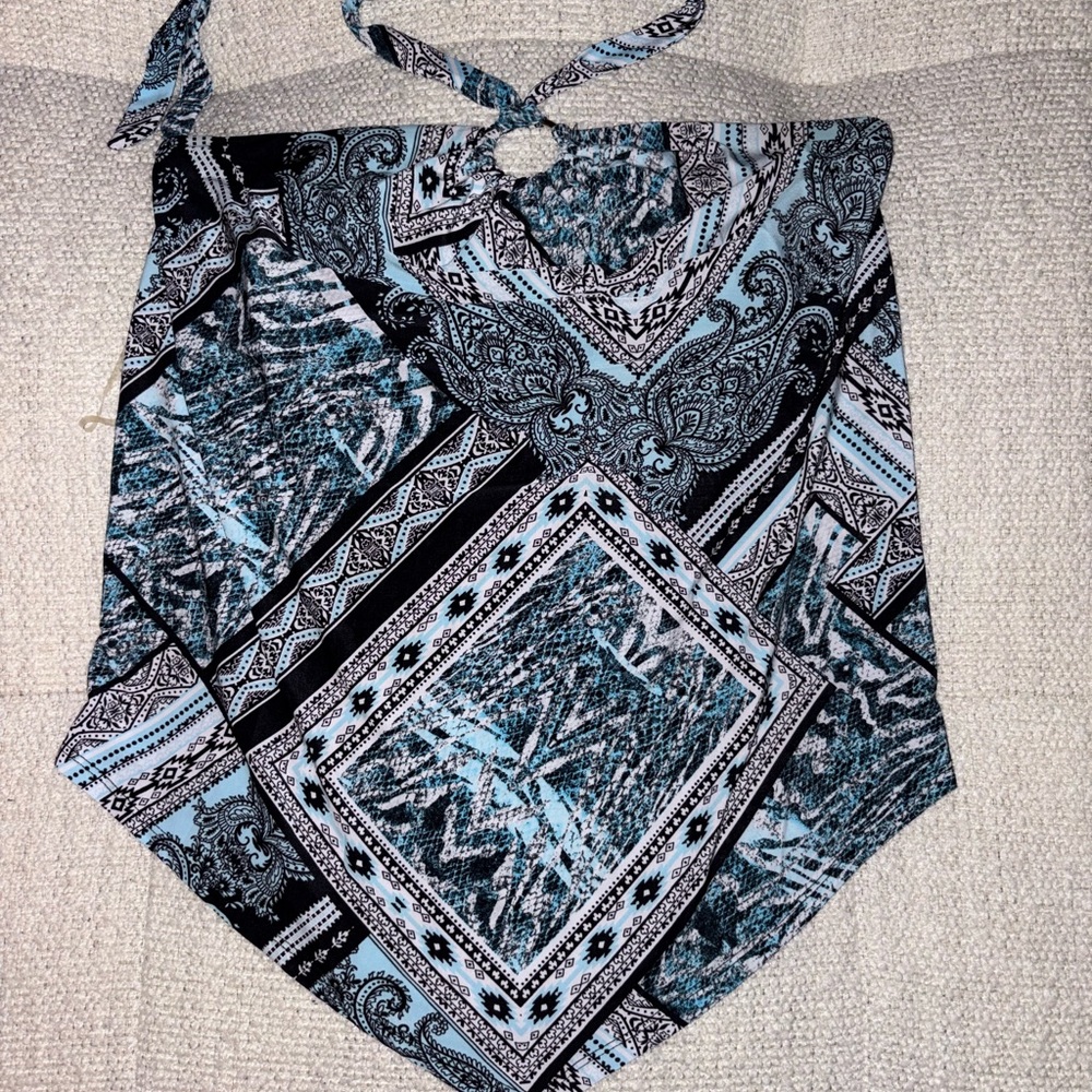 INC International Concepts Black and Blue Patterned Top